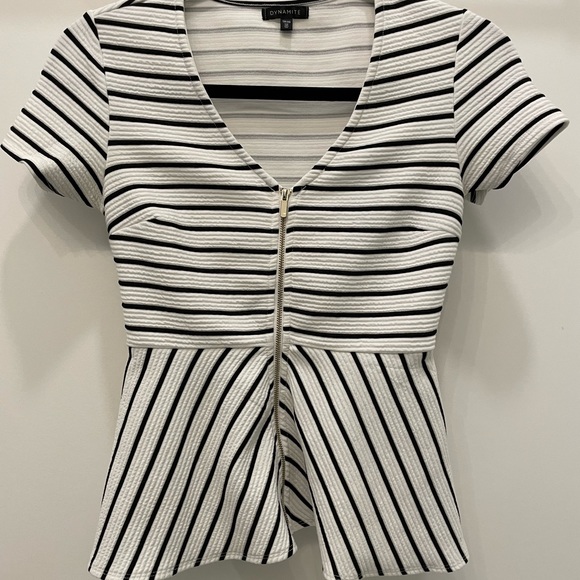 Dynamite Zip Up Peplum Top - Picture 1 of 5
